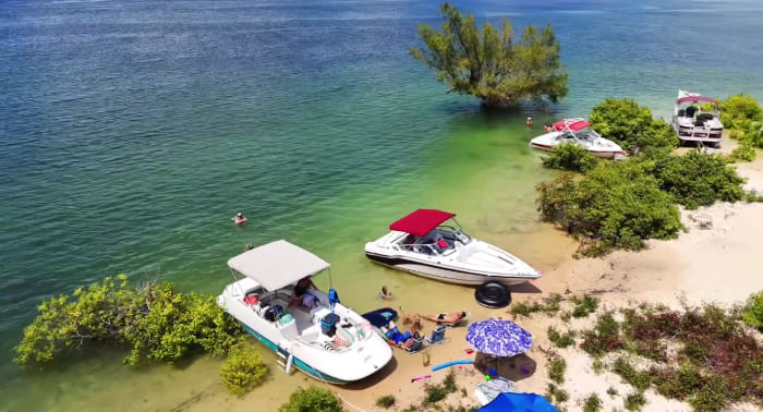 Houseboat Rental Norfork Lake 2026 Prices & Insider Tips